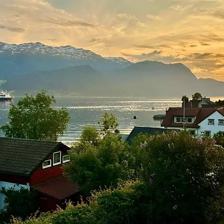 Penzion Casa Hauge Fjord View 4*