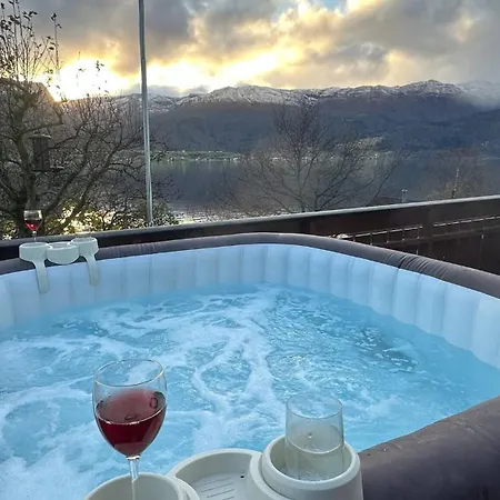 Penzion Casa Hauge Fjord View 4*