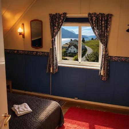 Casa Hauge Fjord View 4*