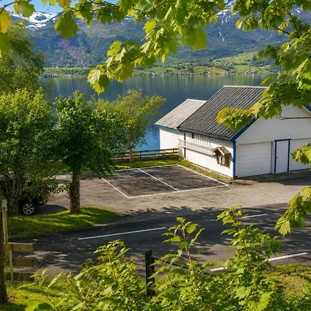 Casa Hauge Fjord View Sandane